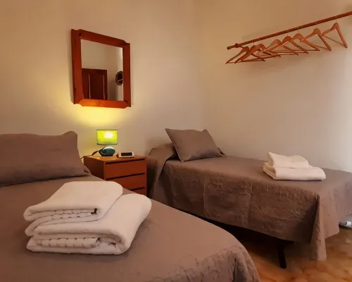 Housing on the northeast coast of Gran Canaria, with unbeatable sea views. Hotels in Comarca Norte