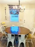 The Oasis. Cozy 3-bed house 1 mile to Campbell University. WiFi - Wi-Fi