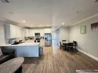 2027- 3-bedroom condo with comfort & amenities near Resturant’s & shopping. Hotels in DeRidder