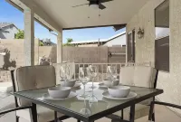Prime Location With Pool Just 3-mins From Westgate Entertainment!