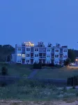 Stunning Waterfront Rooftop in Heritage Harbor Sleeps 10-11! - Homestays