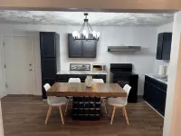 The Fountain Collective Charming 3-bedroom house with AC, WiFi in Center - Wi-Fi