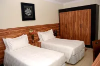 La Posh Hotel - Jacuzzi