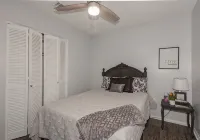 Cheerful 3 BR 1.5 BA Home in Great Neighborhood! Recently Renovated! - Wifi