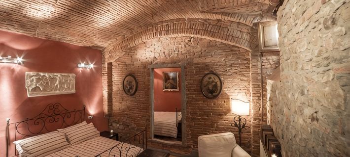 Charming & Luxury Historic Guest House in the Center of Arezzo ( Tuscany) Hotels in Arezzo