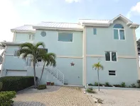 BeachPlumVilla - Snorkeler's Paradise