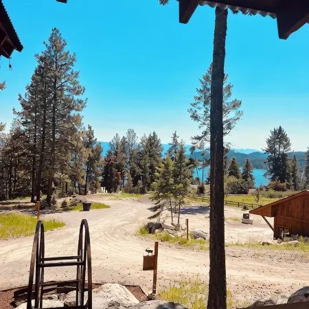 The Mill House at Elk Ridge Village Cabin 301A with Views of Flathead Lake