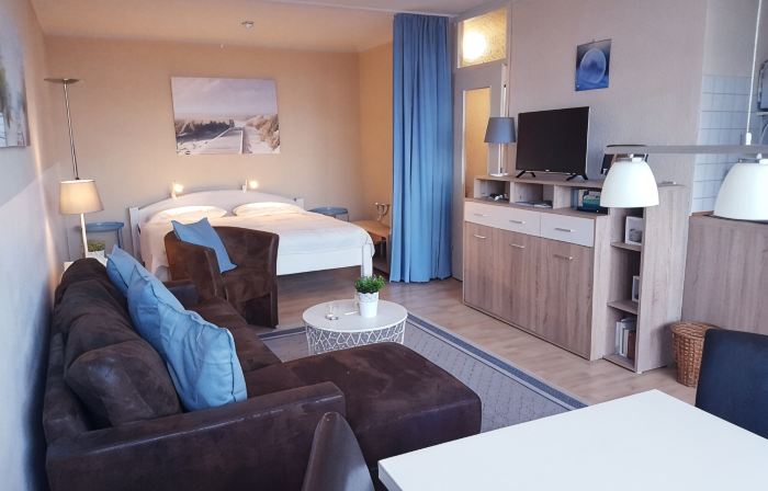 Apartment with Baltic Sea view, 300 m near the beach