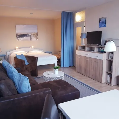 Apartment with Baltic Sea view, 300 m near the beach