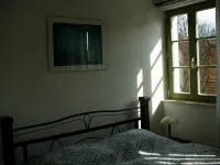Comfortable 4-Star Roof Terrace Apartment, Quiet and Central, 4 Adults + 1 Baby
