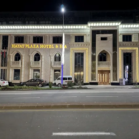 Hayat Plaza Hotel & Spa