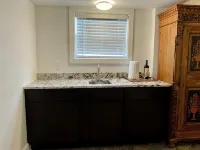 Charming Studio in the Heart of Springfield - Condos