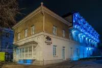 Bronzoviy Kaban Avtorskiy Hotel - 2-Star