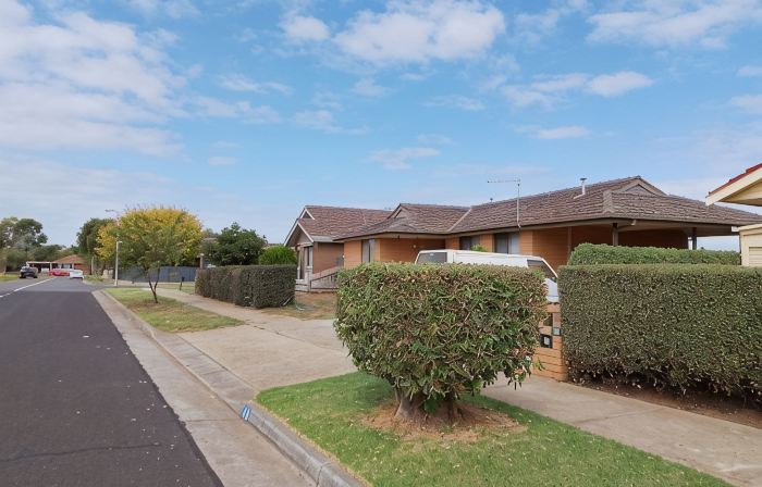 Charming 3-Bedroom Holiday Home Near Werribee Park