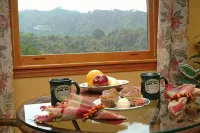 Berry Springs Lodge - breakfast