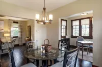 Charming Carnegie Cottage 15 Minutes from Airport & Downtown