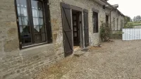 A nature stop near Mont St Michel - 2つ星