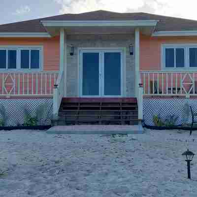 Serene and Tranquil Ocean View Cottage Hotel Exterior