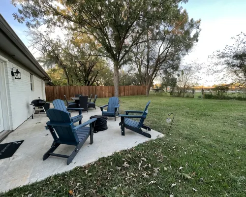 Cheerful 3 Bedroom Old Town Keller Home Hotels in Keller