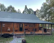 Remote Cabin in the Blue Ridge Mountains - Chalets