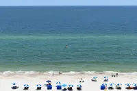 Special4/25-5/9 Indigo 504E Beach Front!Bonus Den,Best View&Amenities Huge Pool!