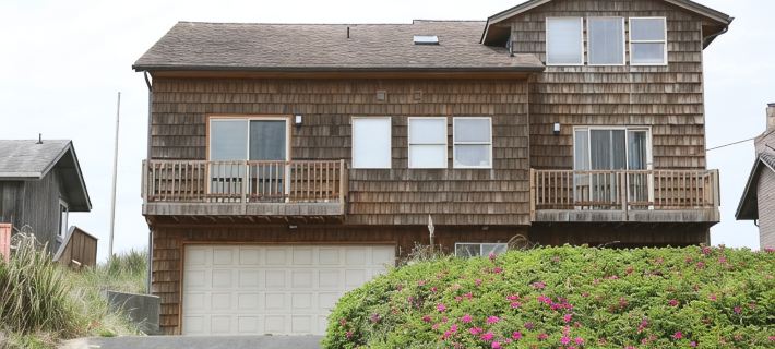BEACH FRONT Property, 2 King Beds, Pool table, Completely Remodeled Interior! 왈도포트 호텔