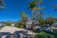 BIG4 Tasman Holiday Parks - Rowes Bay - Beach