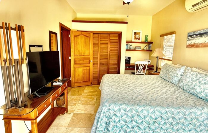 Couples Retreat, Panoramic Ocean Views, Free Kayaks & Paddle Boards
