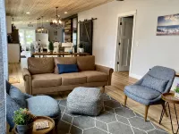 This Home IS Temporarily Unavailable for Rent - 4 stjerner
