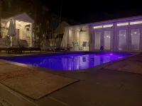 Island Time Hideaway at Old Town Key West Historic Seaport - 3 Blocks to Duval - Private Pools