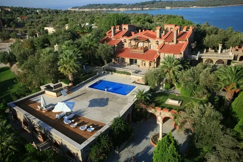 Oliviera Private Island Hotel – Kalem Island