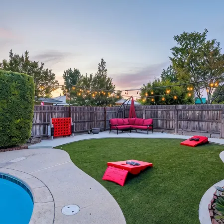 Marvel home w/ Pool, Gazebo, Movie Room, Gym, Traeger