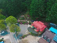 Wonju Mountain Pension - مبيت وإفطار