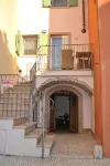 Romantic Last-Minut House from June 20 to 27 Near Beach Garage TV.