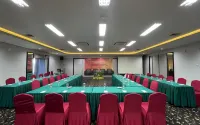 Hotel Palm - موقف سيارات