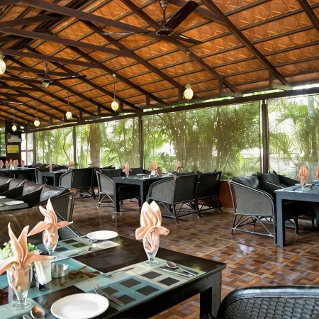 Hotel Hampi International