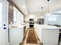 Modern New-Build w/ Screened Porch - Walk to Beach - Boutique