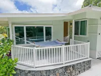 Mountain Oasis: Modern Plantation Home Hotéis em Captain Cook