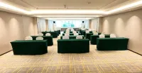 Vienna International Hotel Guangzhou railway station Sanyuanli subway station - Business