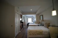 705H Luxury suite w/ Pool view close to Universal Studios Orlando
