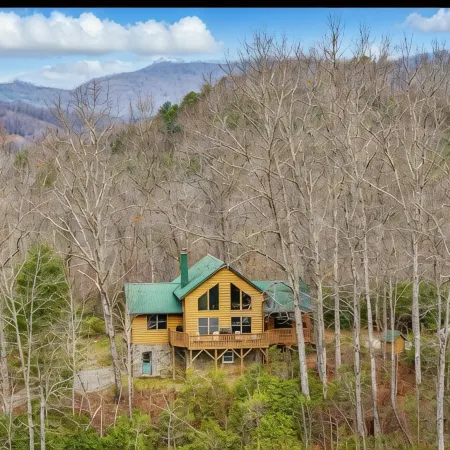 Sunset Ridge in the Clouds at Lake Toxaway Sleeps 16 Cozy Spectacular View
