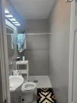 Cool luxury apartment with parking in vibrant Cincinnati Downtown - شقق