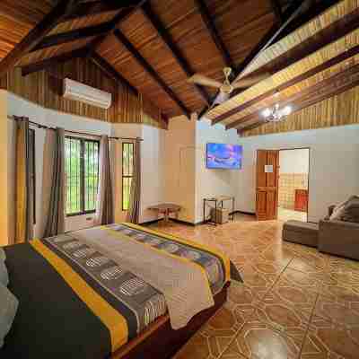 La Casa de Piedra: Un Hogar Único Rooms