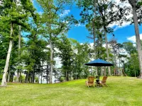 Lake Sam Rayburn Cabin!  DIRECT WATERFRONT! Bring Jet Skies, Boat, Fishing Gear! - Alppimaja