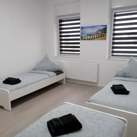 estrella24 LIVING ROOMS Venice