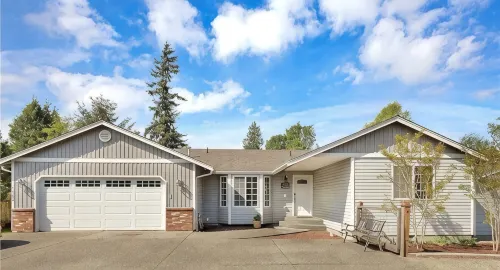 Modern Minimalist Home 4BR 5 Beds, AC Comfort & Wifi - 4-Star