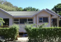 Dream Beach Self Catering Lodge فنادق في 