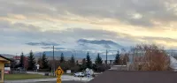 Olympic View Inn