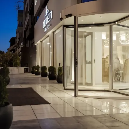 Athenaeum Grand Hotel