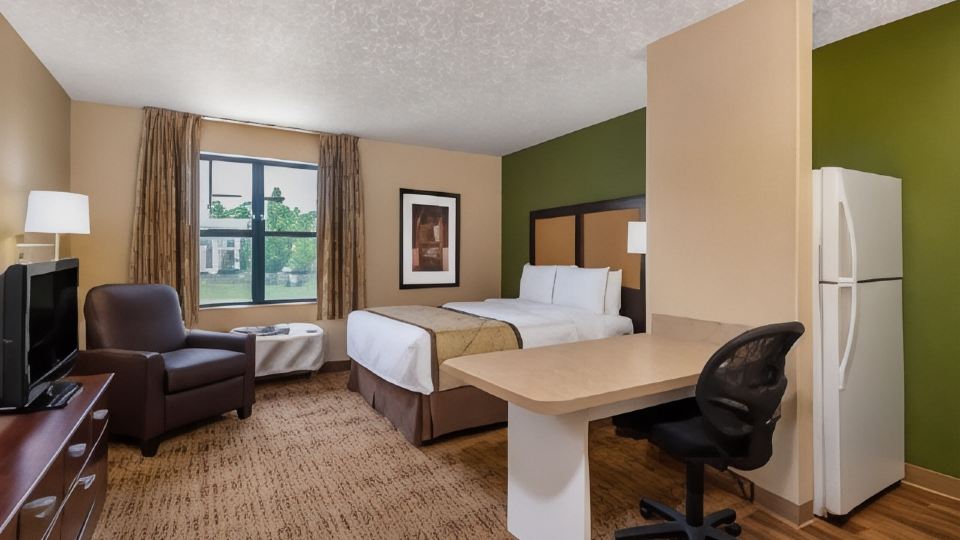 Extended Stay America Suites - Chicago - Schaumburg - I-90